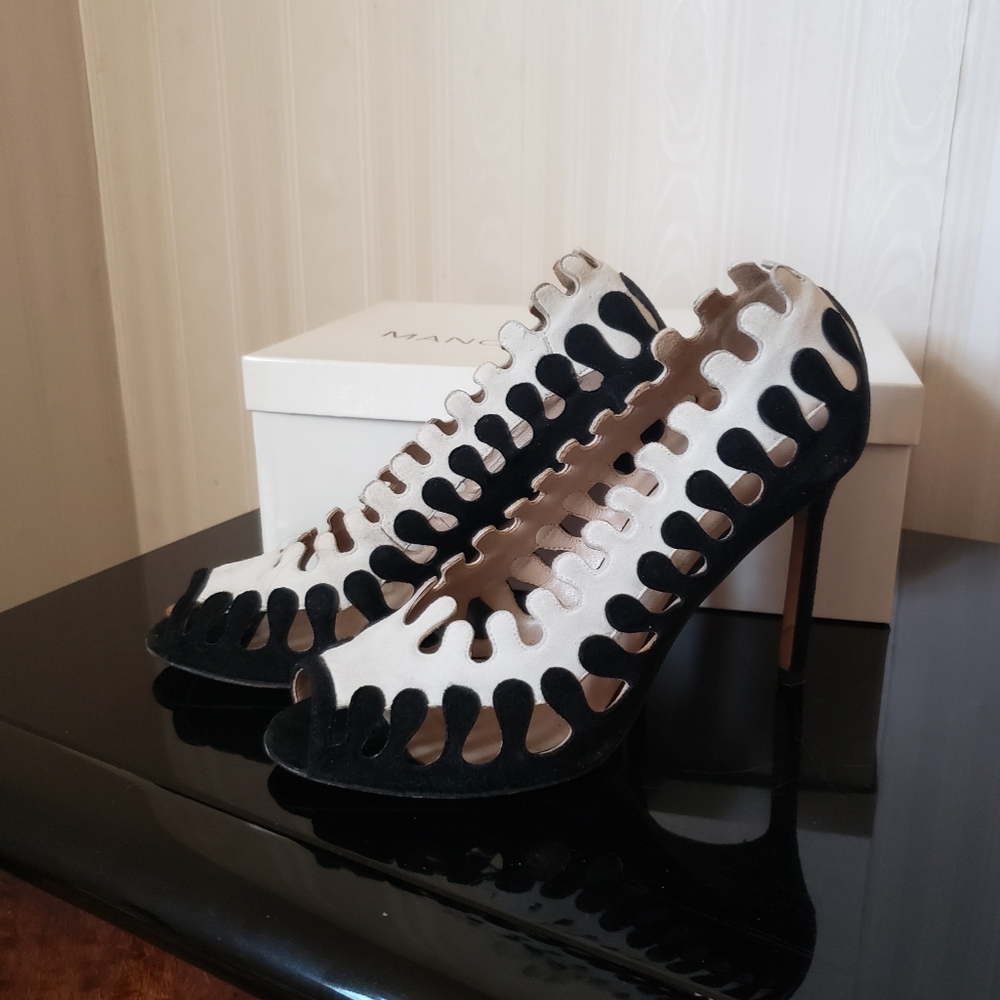 Manolo Blahnik Coliflor - Picture 3 of 3